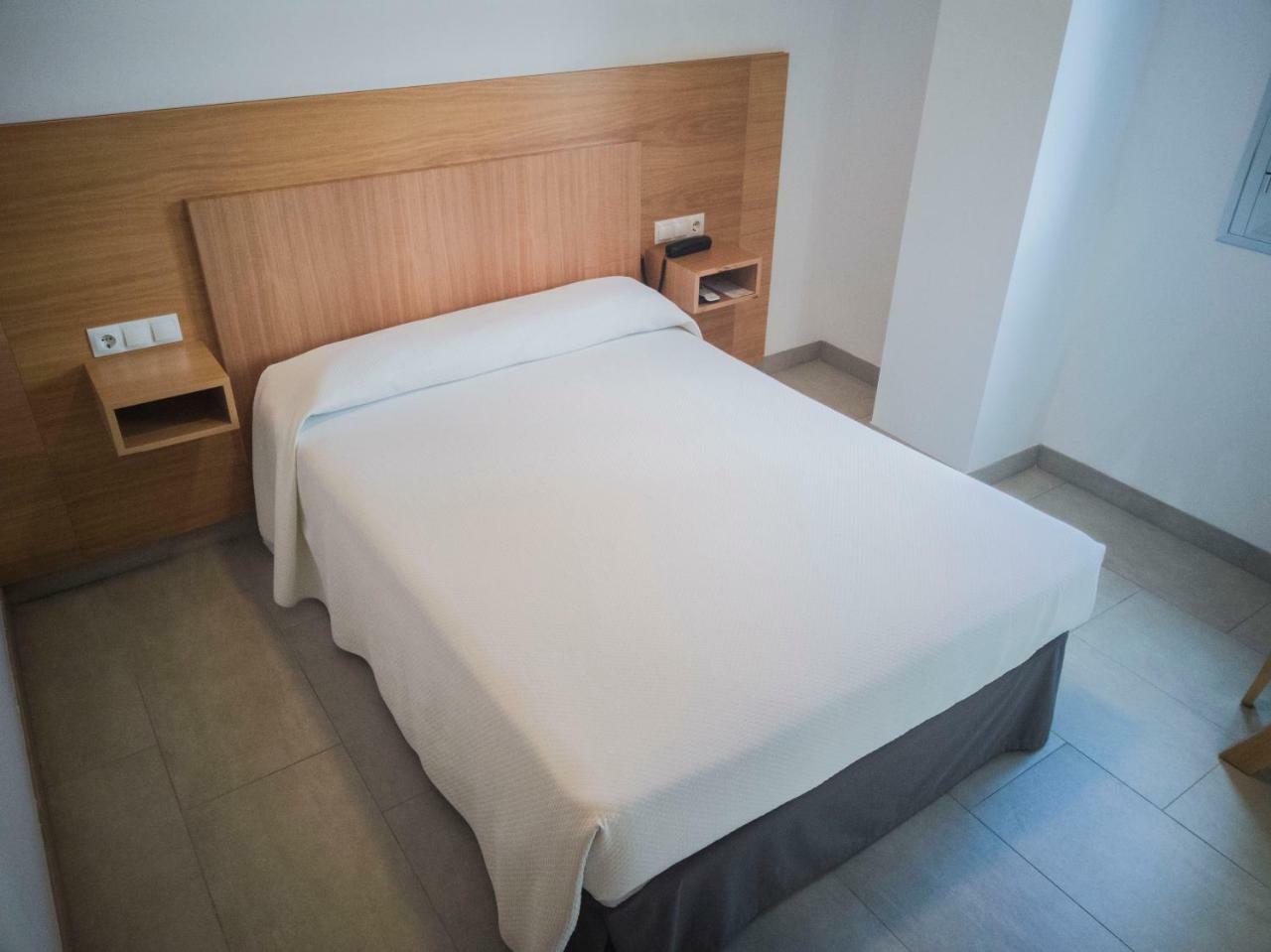 Hotel Abadi Kordoba Bagian luar foto