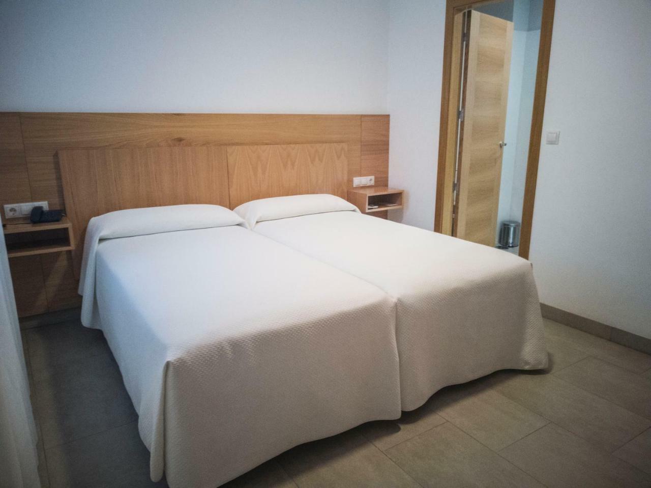 Hotel Abadi Kordoba Bagian luar foto